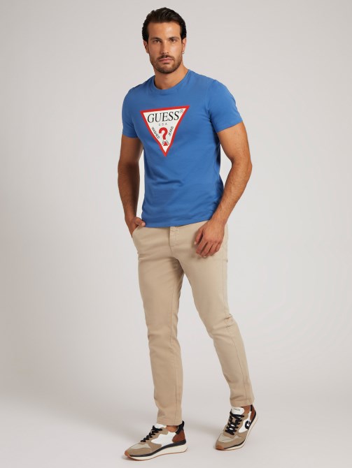 تي شيرت شعار المثلث الأزرق Guess