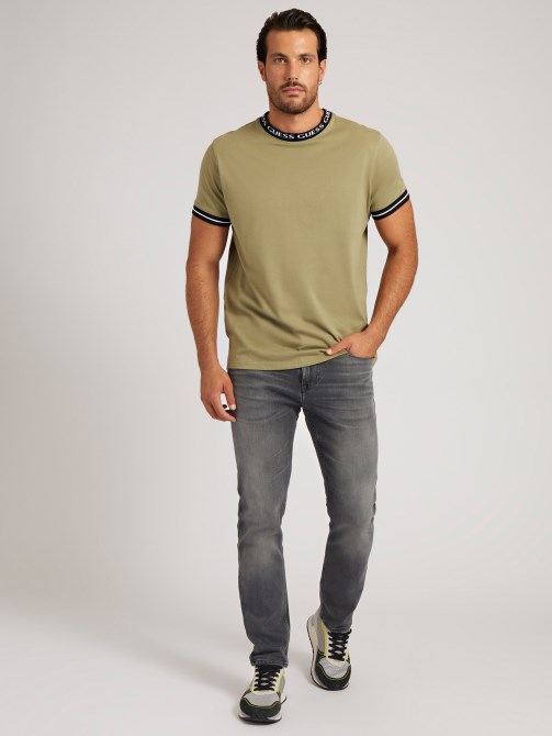 تي شيرت مع شعار الفرقة الخضراء Guess