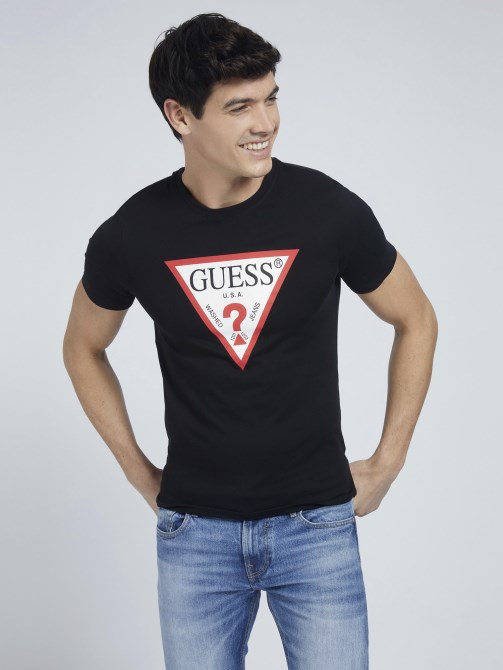 تي شيرت أسود بشعار المثلث Guess