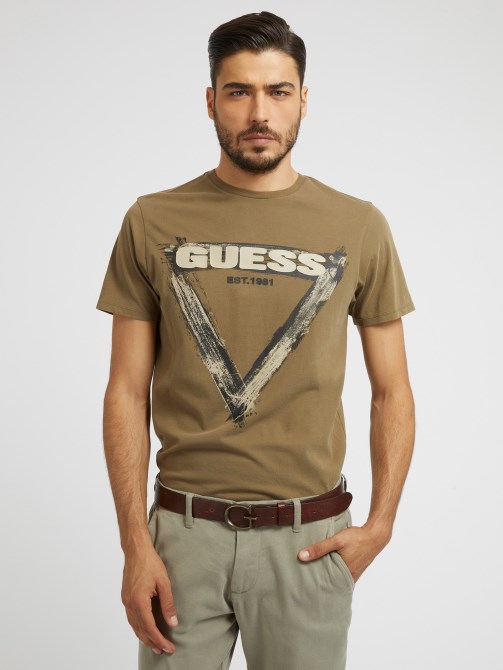 المثلث الأخضر شعار تي شيرت Guess