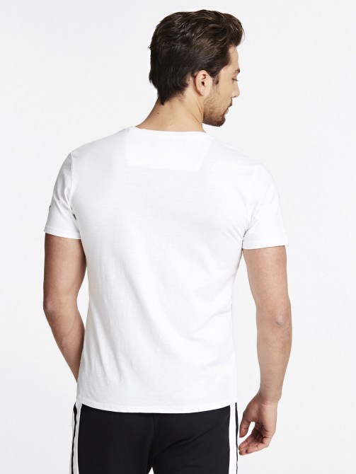 جيس تيشيرت بياقة مستديرة أبيض