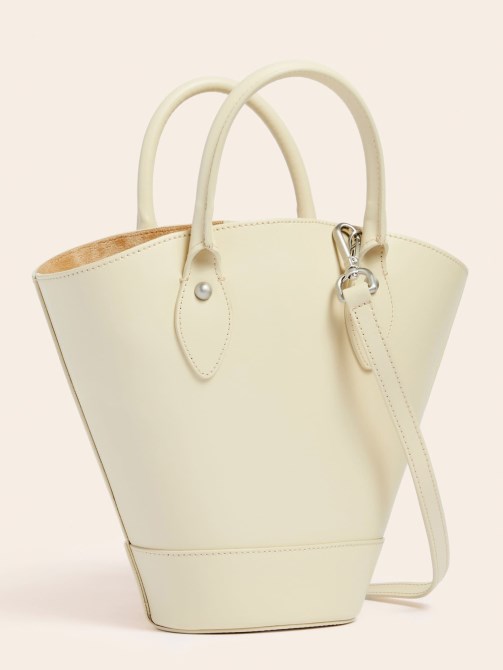 جاري حقيبة يد جلدية بيضاء