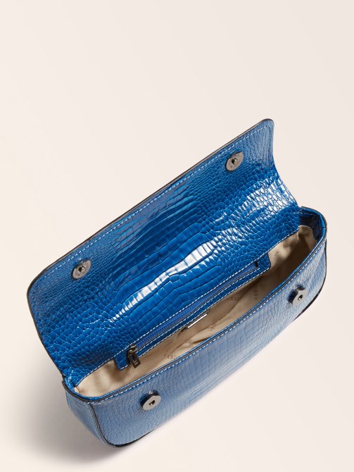 حقيبة كروس Guess Raffie Croc طباعة زرقاء