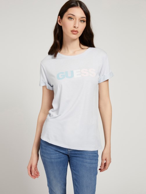 تيشيرت بشعار أمامي Guess أزرق فاتح