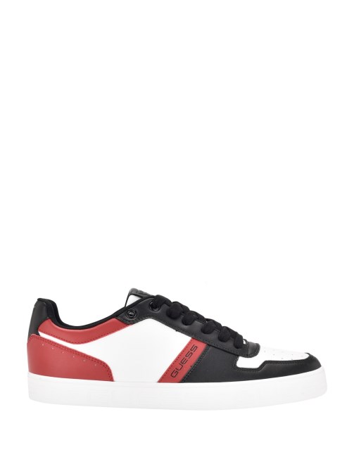 حذاء رياضي بيزا بدون رقبة أسود Guess