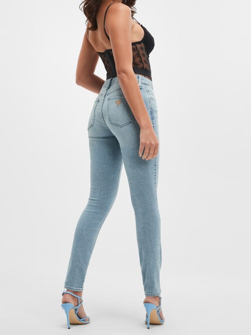 Guess Eco منحنى الارتفاع متوسط ​​الارتفاع فليتشر