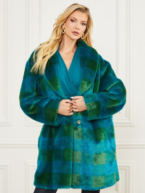 معطف روشيل Guess أخضر وأزرق برمودا ثنائي