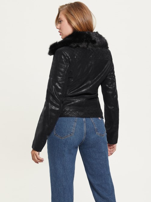 جاكيت أوليفيا موتو أسود جت Guess