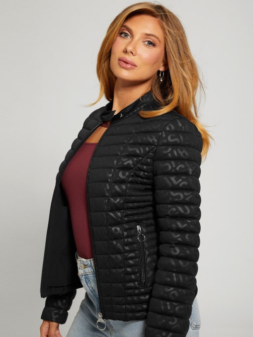 سترة سوداء مبطنّة بشعار Guess Vona