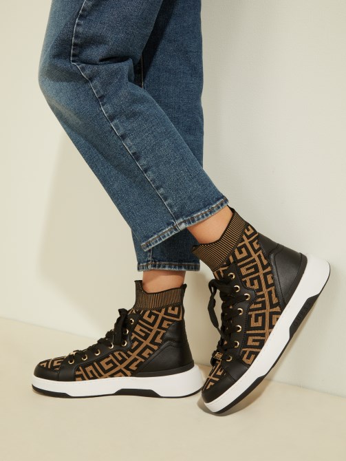Manney حذاء رياضي برقبة عالية وشعار Guess Blmf