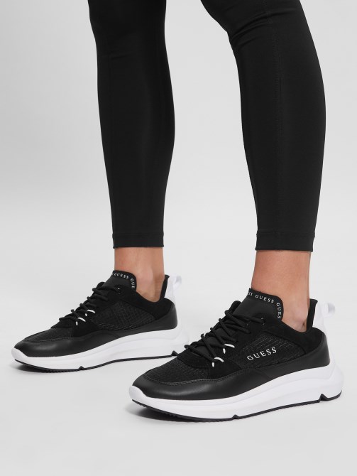 حذاء رياضي 001 Guess Degrom بشعار أسود