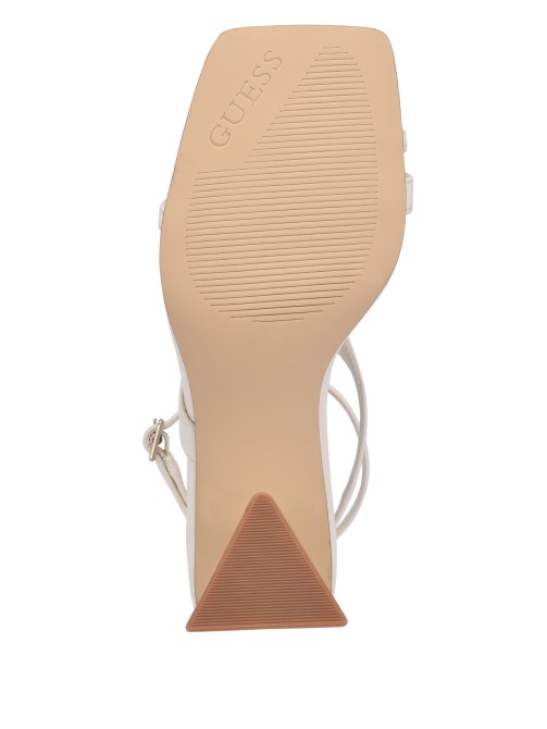 Kanai Strappy الكعوب متوهج بانا تخمين