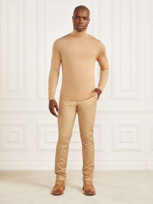 Guess سهل Chino بانت المحمص رمادي داكن