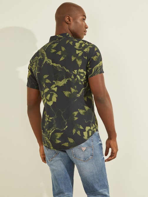 Guess Eco Rayon Forest قميص بطباعة الغابات الحمضية